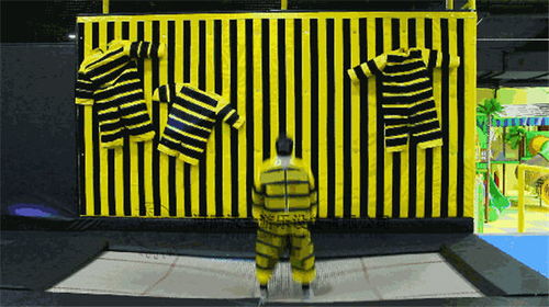 蹦床公园设备与场地设施经营管理要点